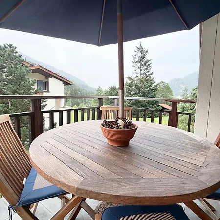 Classic Elegance With Gotschna Views 1-6 Guests * Klosters